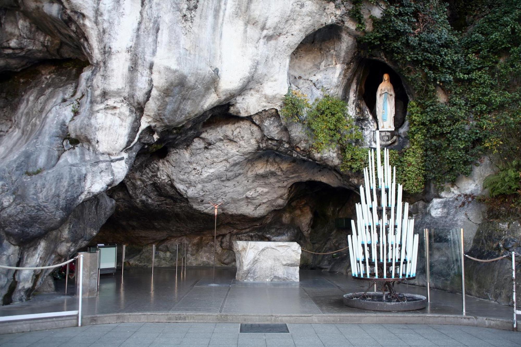 Hotel Adonis Lourdes - Notre Dame De La Sarte Exterior foto